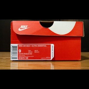 Nike Air Max 1 Ultra Essential